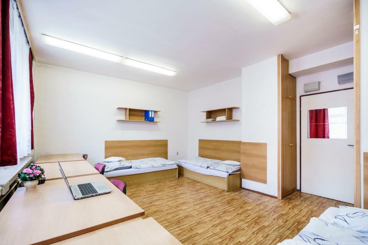 Hostel Sinkule Prague Exterior photo